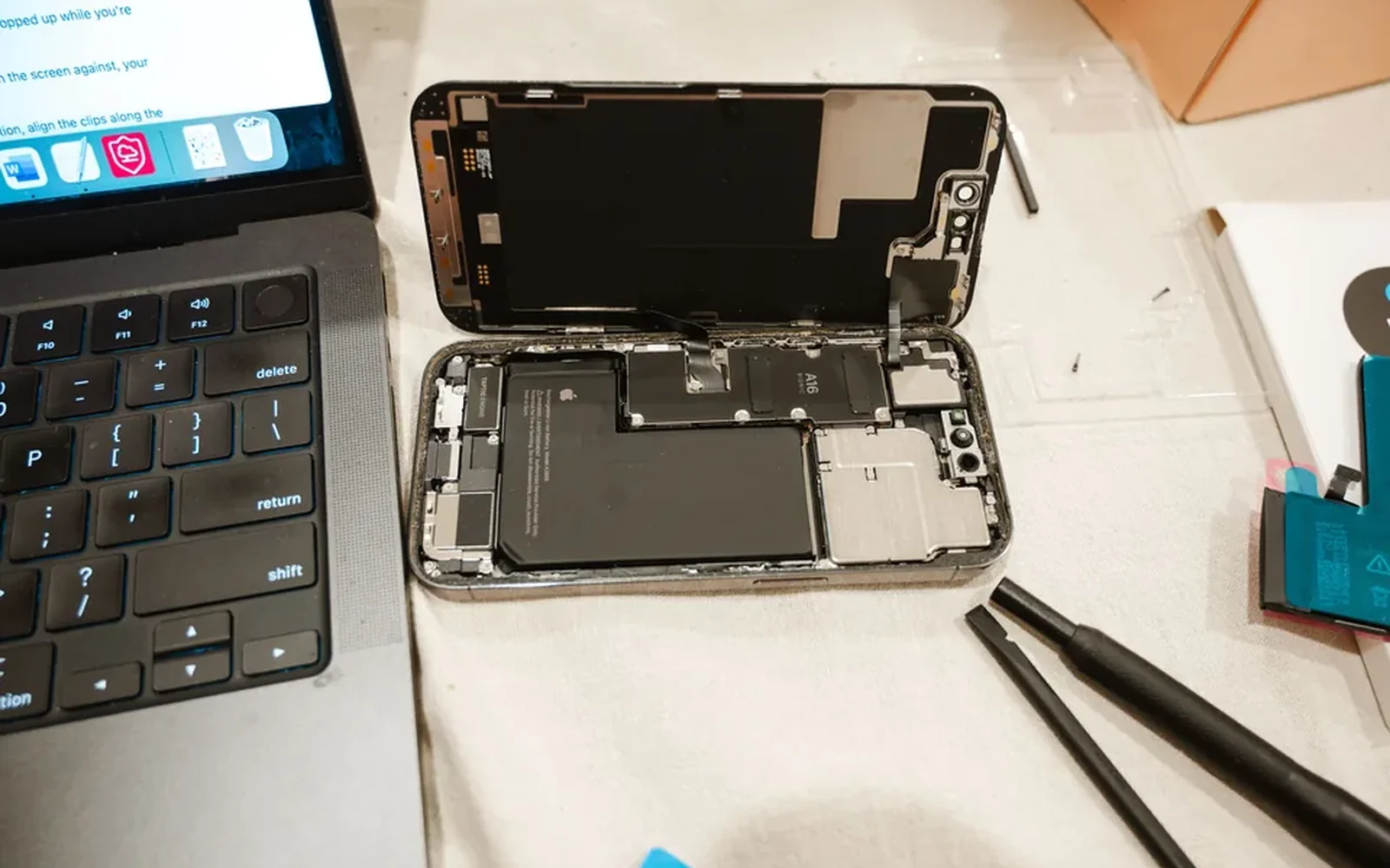 Telefon Çok Isınıyor: Normal mi, Arıza mı?