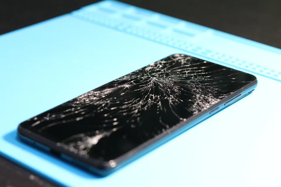 iPhone U2 ENTEGRE ŞARJ ENTEGRESİ TAMİRİ